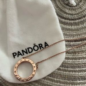NWT PANDORA⭕️ 🌹 gold double sided necklace❤️💯